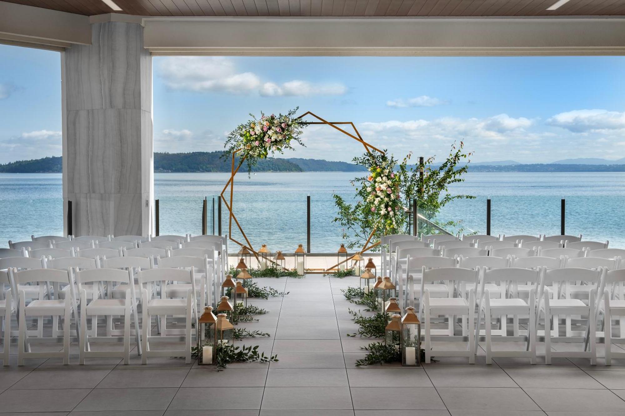 Silver Cloud Hotel Tacoma At Point Ruston Waterfront 외부 사진