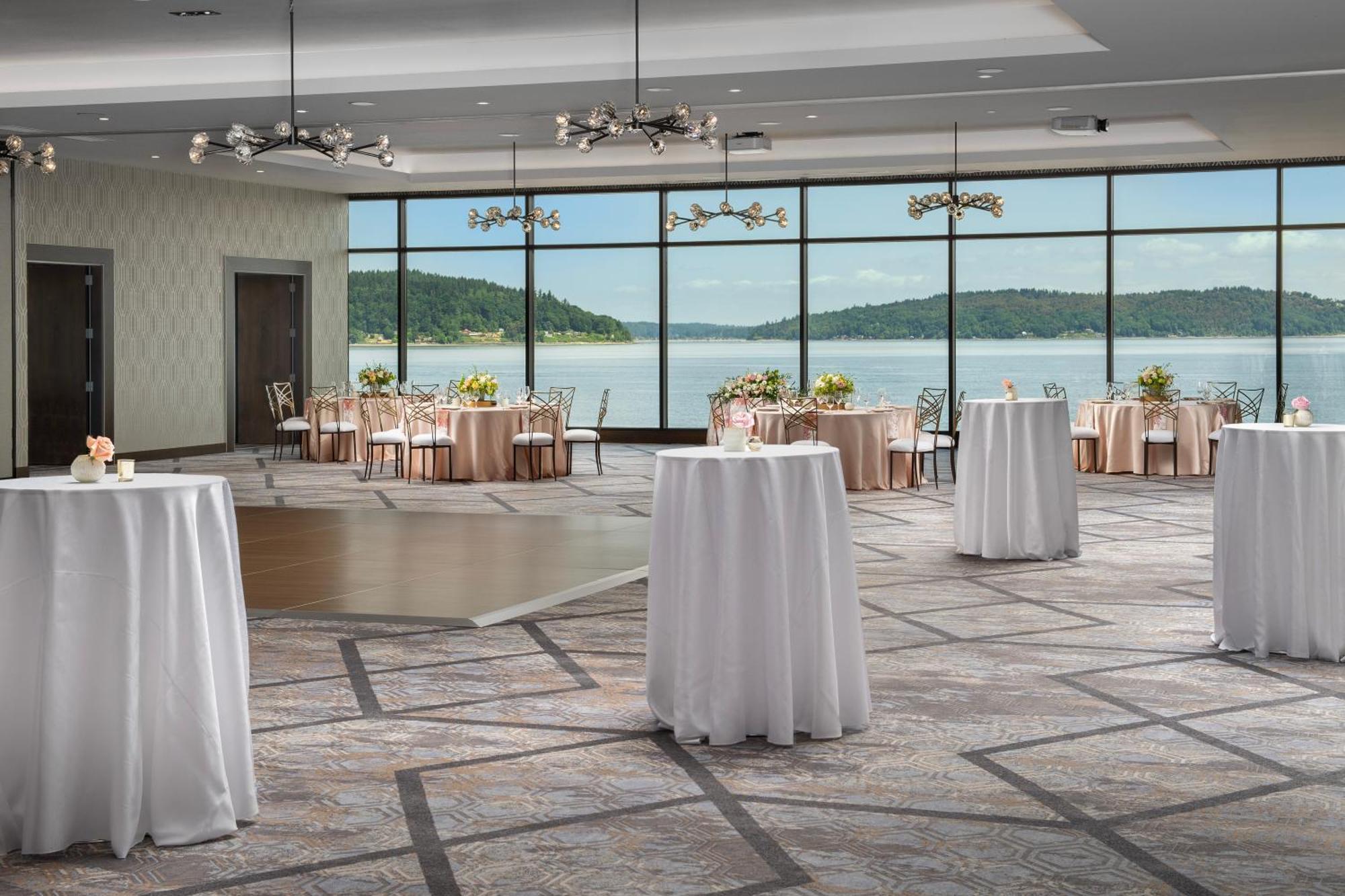 Silver Cloud Hotel Tacoma At Point Ruston Waterfront 외부 사진
